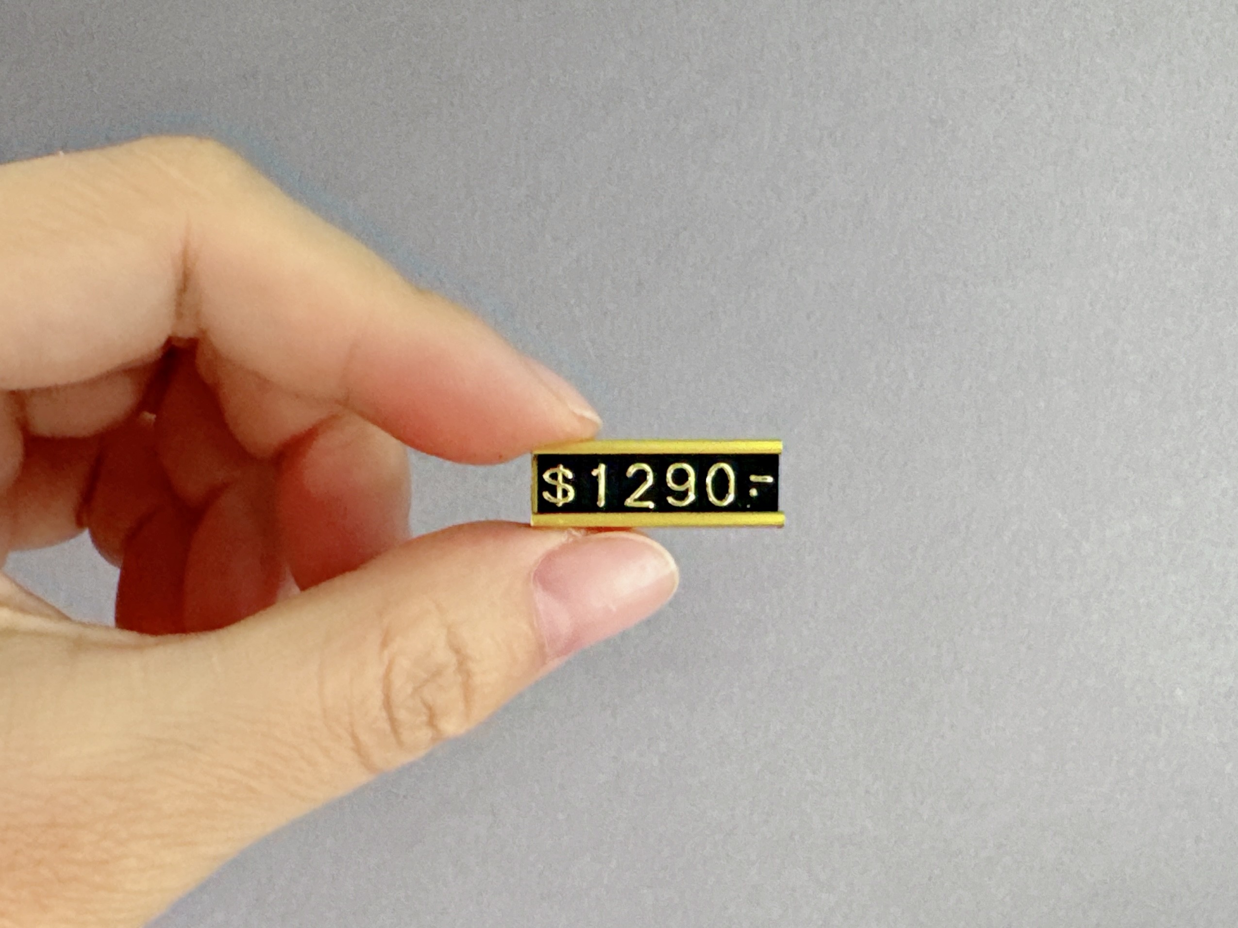 Gold price tags with Metal Base and plastics letters