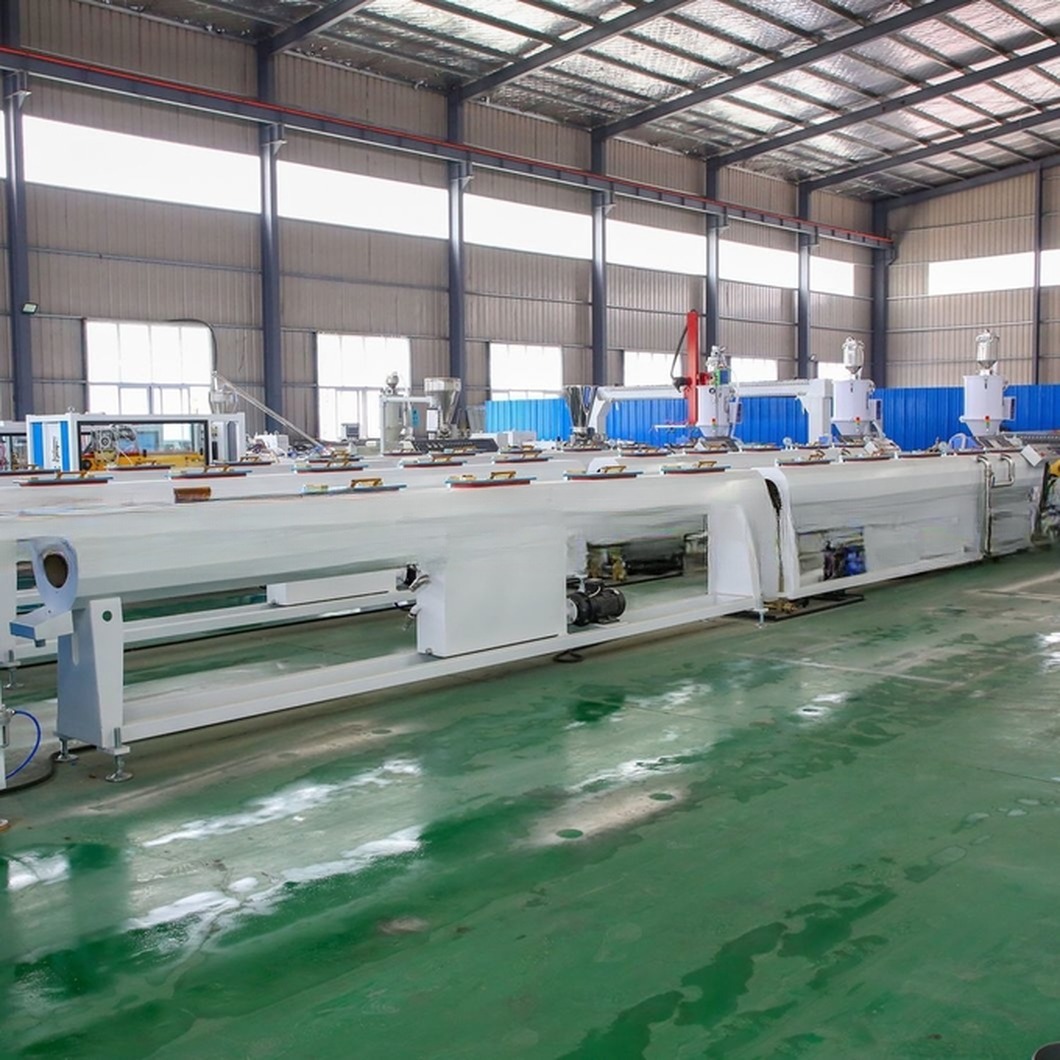 Plastic HDPE Pipe Extruder Machine / High Output HDPE PP Water Supply Pipe Production Line / PE PP Pipe Making Machine 20-110 mm