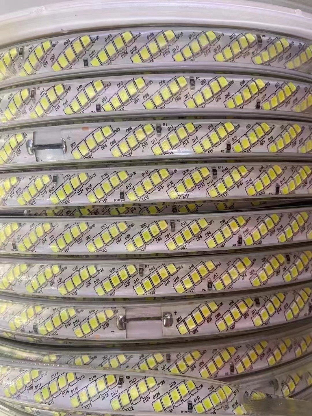 Wholesale 110v-220v Led Strip Light 100m/roll 50m/roll With Connector Customize Length