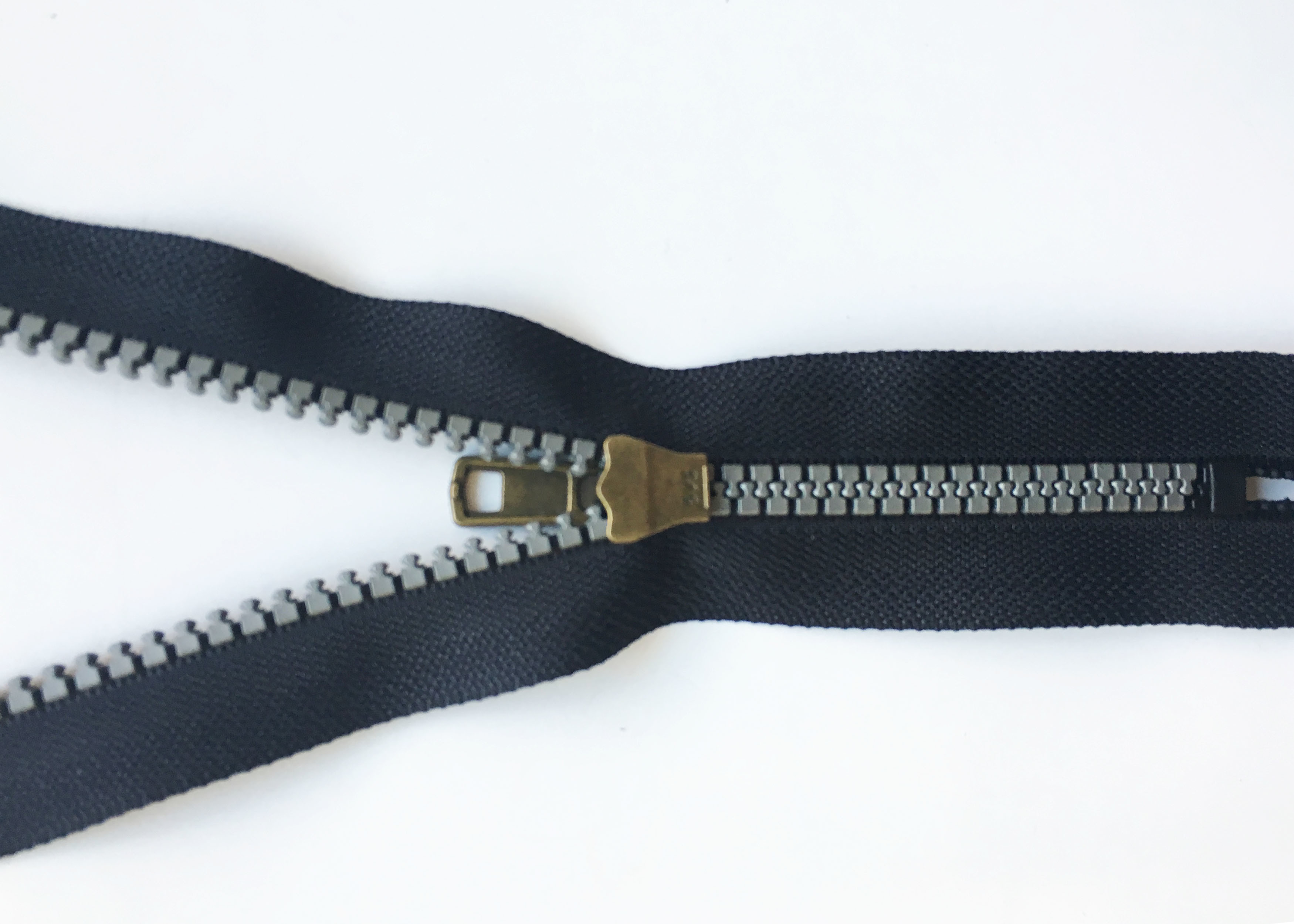 Gold Teeth Riri Sewing Notions Zippers With Golden / Silver Pull , Metal Big Silver Black Copper