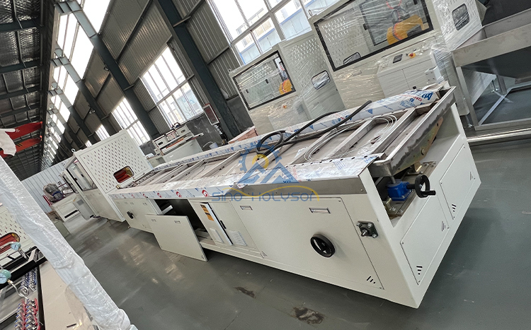 6000 KG Capacity 30kW Power WPC PVC Louver Panel Production Line for 380V 50HZ 3Phase Voltage Customized