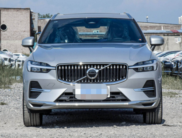 Volvo XC60 2023 B5 4WD Zhiyuan Luxury Version 5 Seats SUV Luxury New