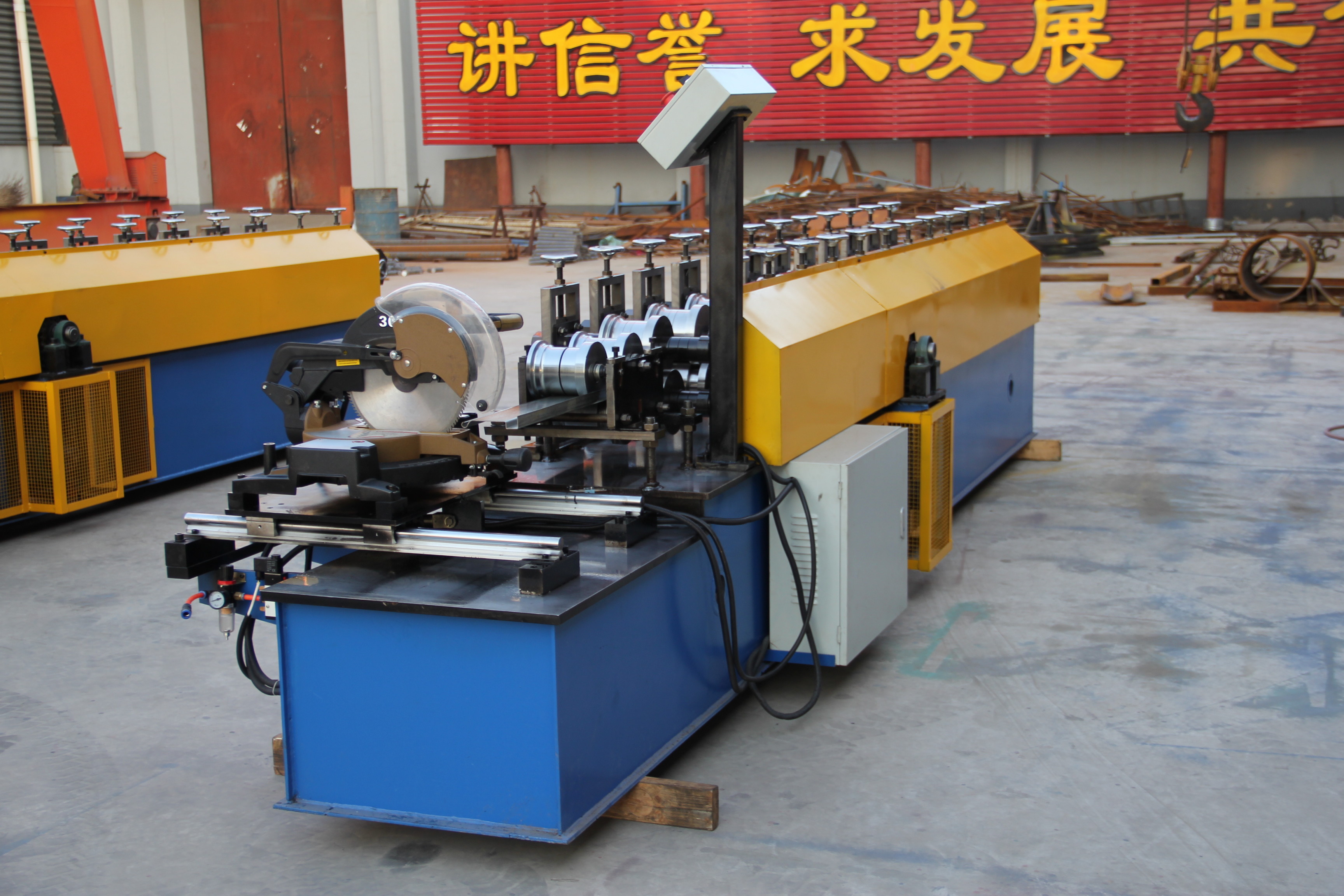 Color Steel Roller Shutter Door Roll Forming Machine / Rolling Shutter Strip Making Machine