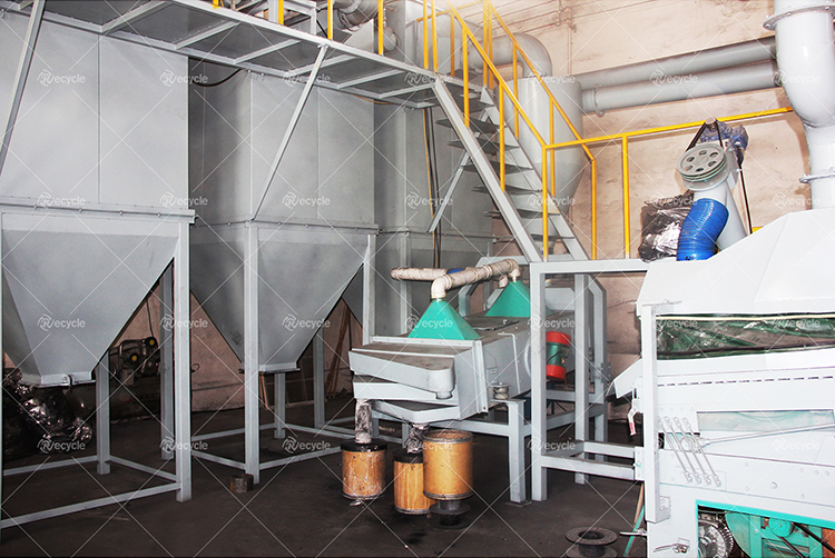 Waste Cellphone Lithium Ion Battery Recycling Plant Machinery For Black Powder