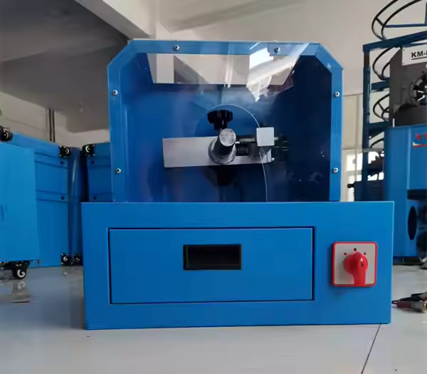 Electric 12v Voltage 1/4'' To 2'' Hose Size Hydraulic Hose Skiving Machine With Motor Power 0.4 Kw Hose Peeling Machine Car Loading