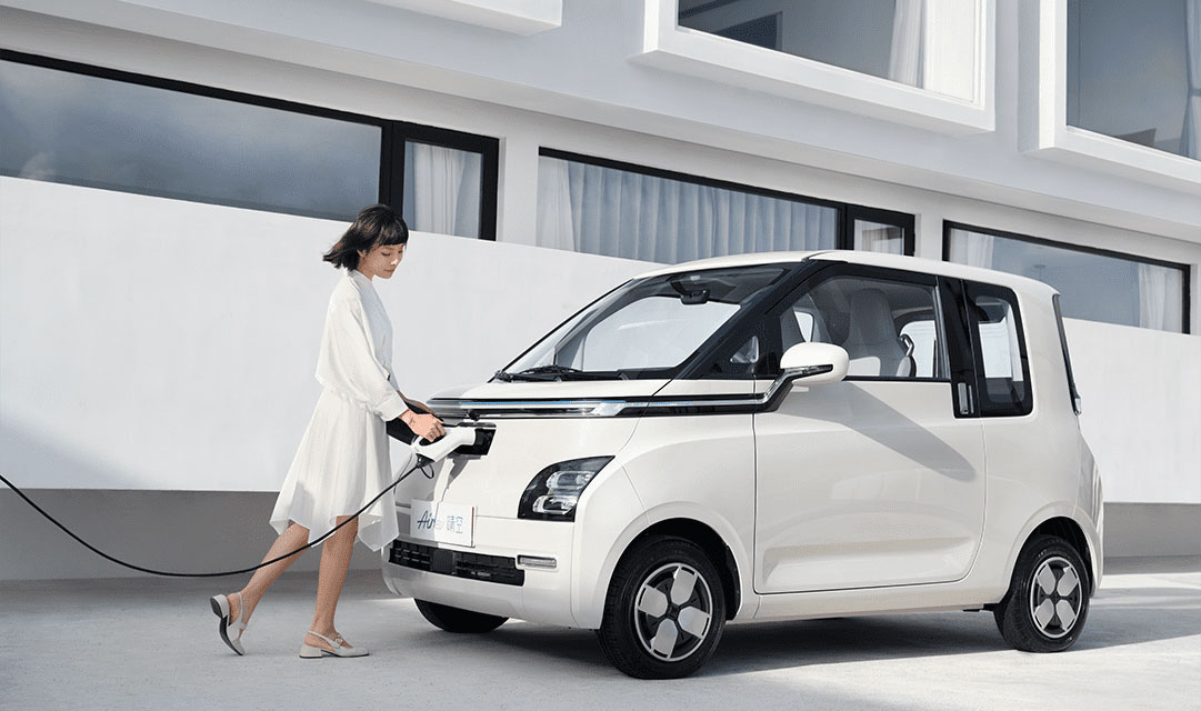 Pure Electric Wuling Air EV Mini Car 2023 Fast Charge Wuling Mini EV With Air Conditioner Number of doors 3