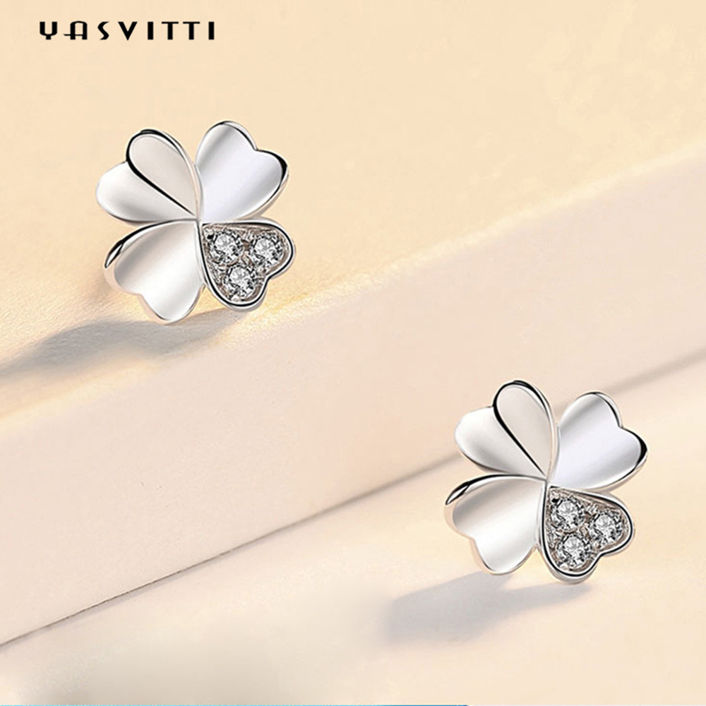0.7cm 0.07oz Four Leaf Clover Stud Earrings 925 Sterling Silver Earrings ODM
