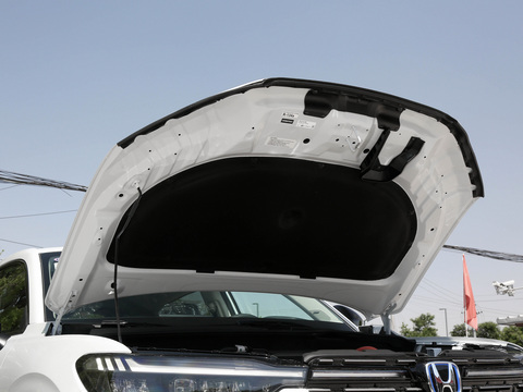 LED Daytime Lights and 2500-3000mm Wheelbase Dongfeng HON-DA HR-V eHEV r-av4 SUV with 2.0T 143hp L4 Hybrid Electric Engine