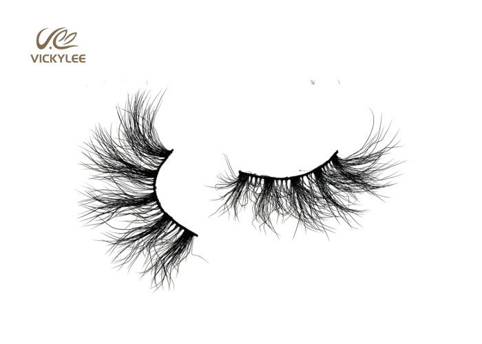Fashioned Fan Shaped 27MM Natural Wispy False Lashes