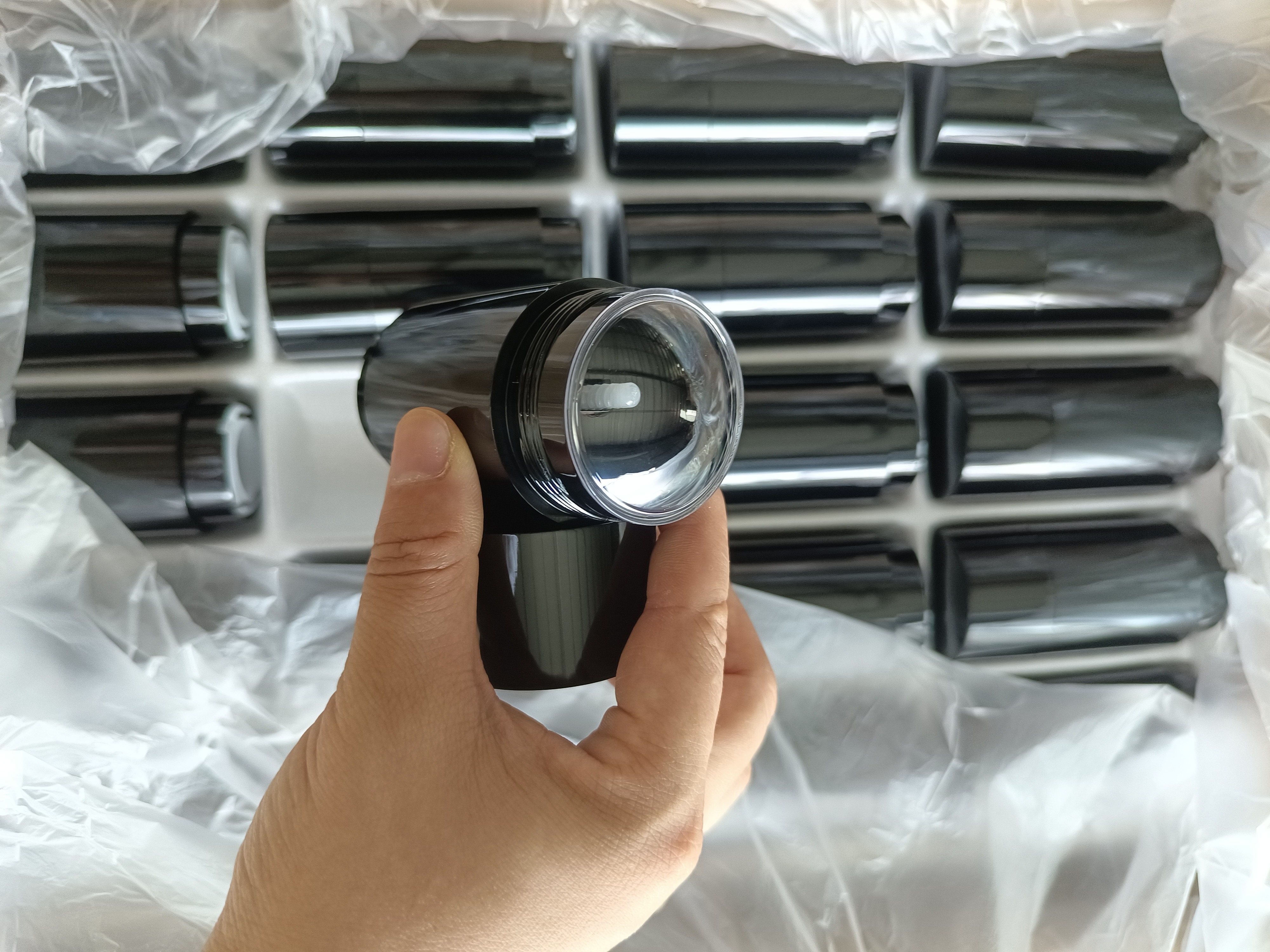 Custom Empty Black 15ml 30ml 50ml 70ml 75ml Portable Plastic Roll on Body Fragrance Deodorant and Antiperspirant Stick Deodorant