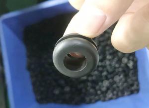 China Double Sided Rubber Grommets Plugs Wear Resistant 9-13 MPa For Panel Hole on sale