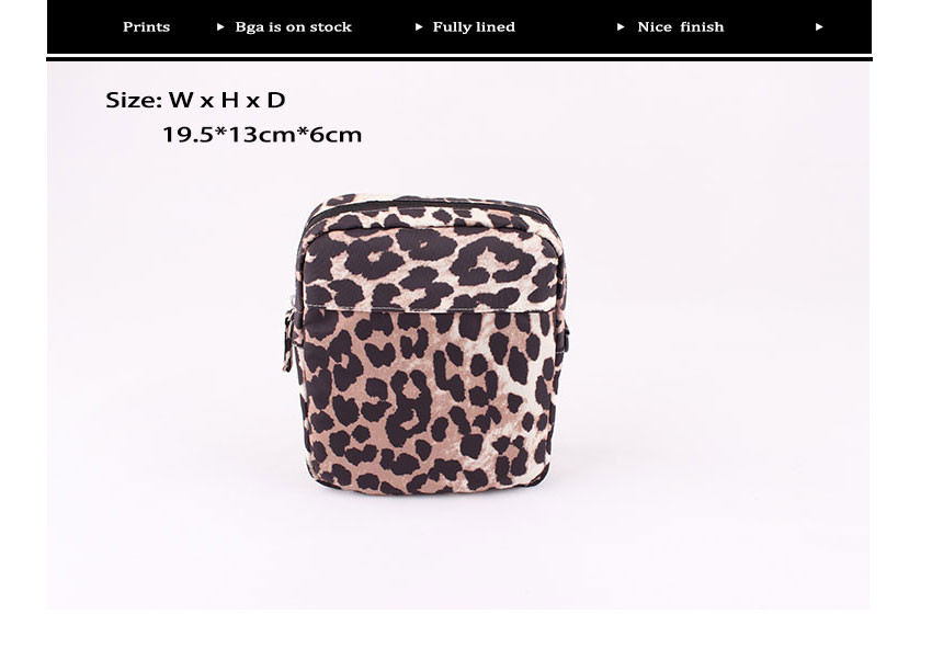 Fully Lined 19.5*13.5*6cm Printed Nylon Crossbody Bag