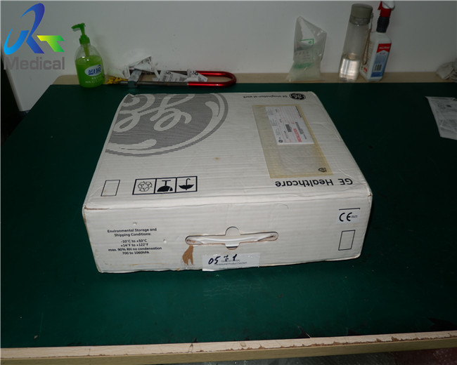 GE RIC6-12-D 5.0-13.0 MHz 3D 4D Probe For Voluson E8