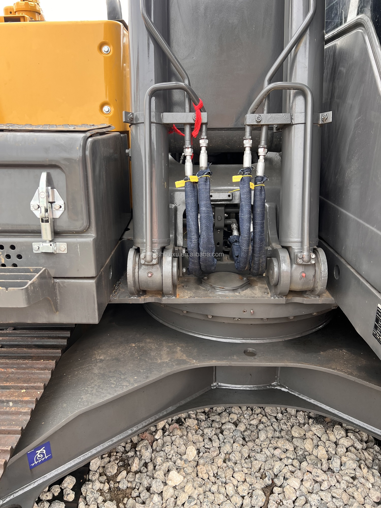 Second Hand Crawler Excavator VOLVO 140 Used Digging Machine