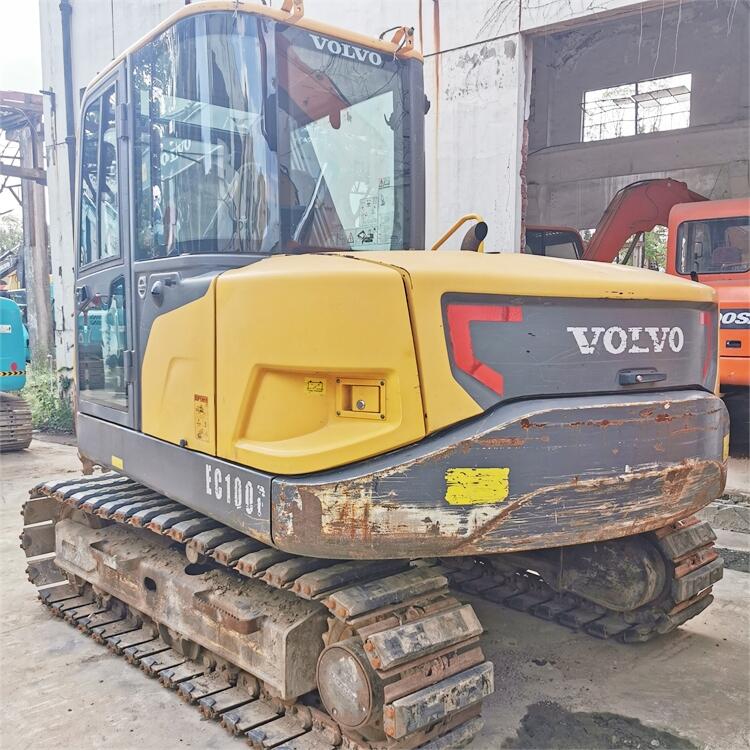 Shanghai of Used Korea-made Rubber Track Volvo EC80D Mini Excavator 2800 Working Hours