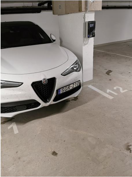 Highfly 16A 11KW Wall Mounted AC EV Charging Station Wallbox Cable Type 2 Fast EV Car Charger for Electric Vehicle