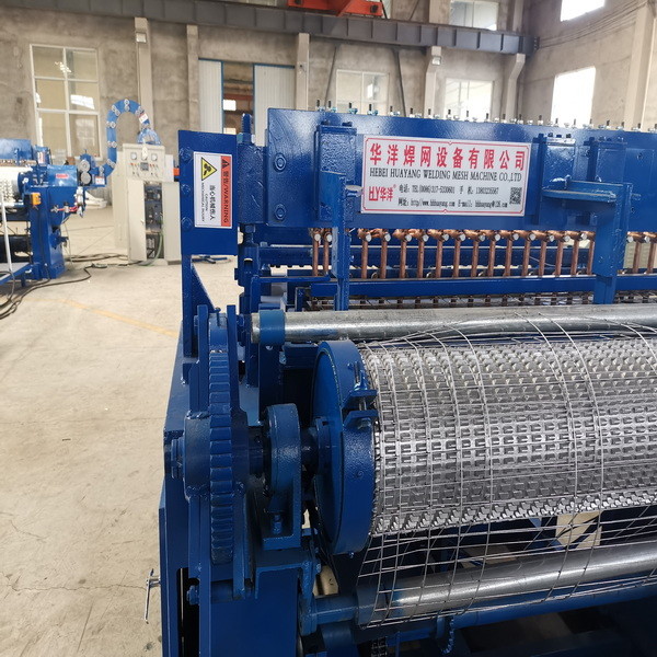1ft Farm CE Wire Mesh Welding Machine For 0.45-2.6mm