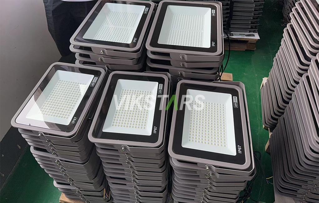 Cheapest Price LED Flood Lights 50W 100W 150W 200W 300W 400W IP67 Outdoor LED Reflector 13
