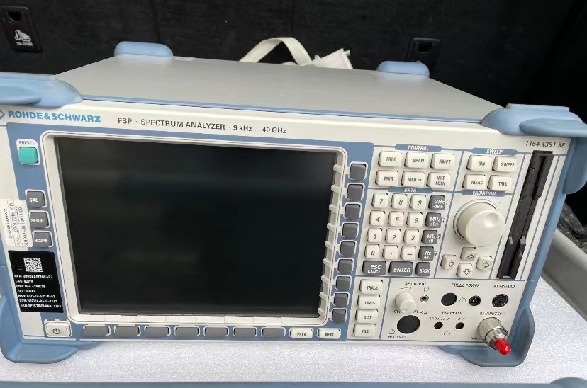 Practical Multiscene Radio Frequency Analyser Rohde And Schwarz FSP40