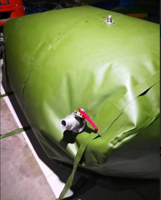 Gasoline And Diesel Flexible Fuel Bladder Fuel Transfer Tank Liquid Containment Oil Storage Pillow Tank