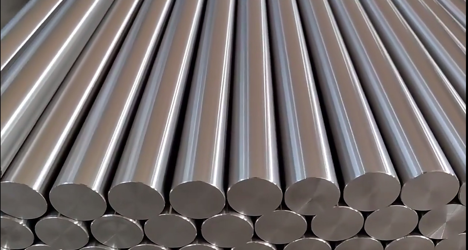 Annealing Surface Pure Titanium Round Bar ASTM F67 Gr2