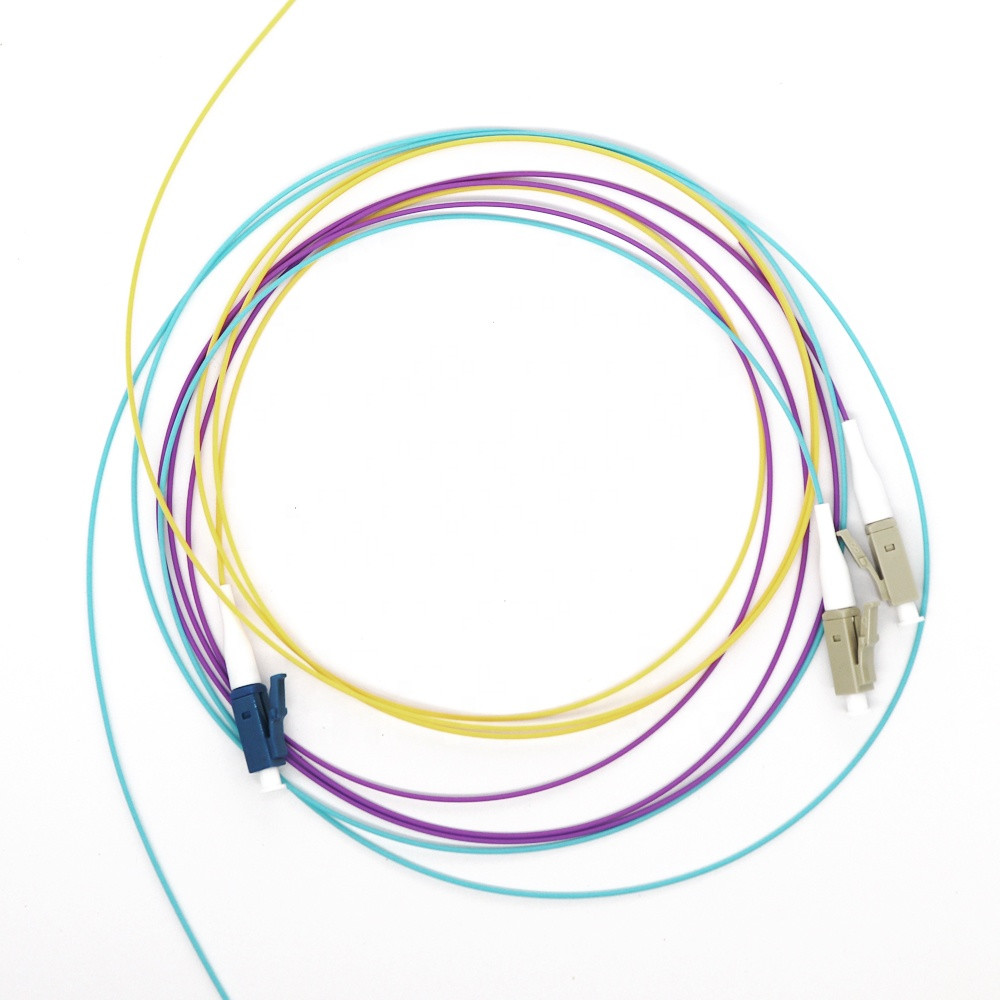 0.9mm IL≤0.2dB SC Single Mode Fiber Pigtails