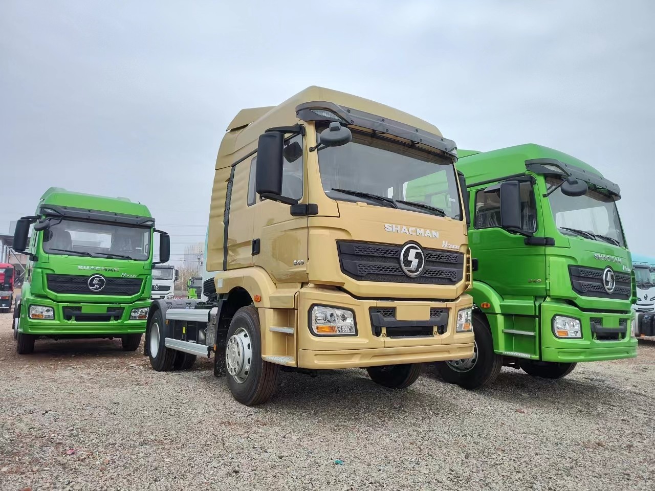 Comfortable Shacman Tractor Truck with Heavy Truck Brandnew H3000
