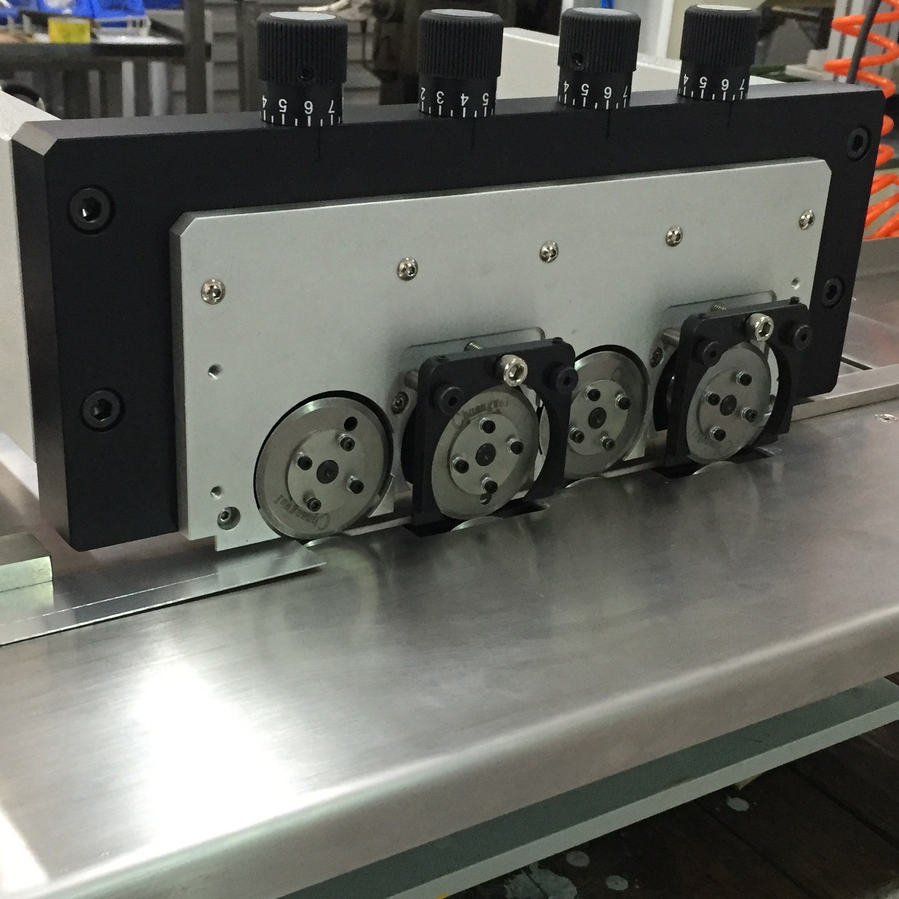 520mm/s PCB Depanelizer Machine For LED Lighting MCPCB Strip Panel