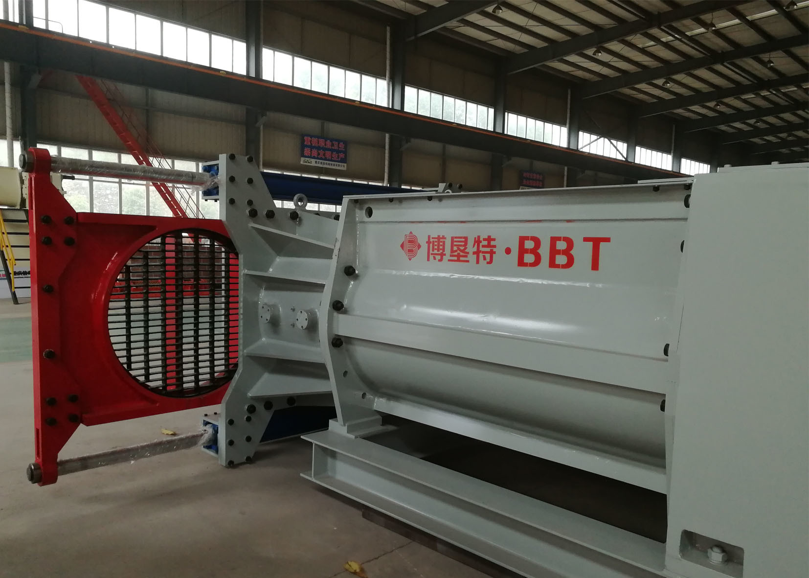 New Type Crusher Mixing Front Grid Mixing Extruding Machinery For Clay Brick Factory