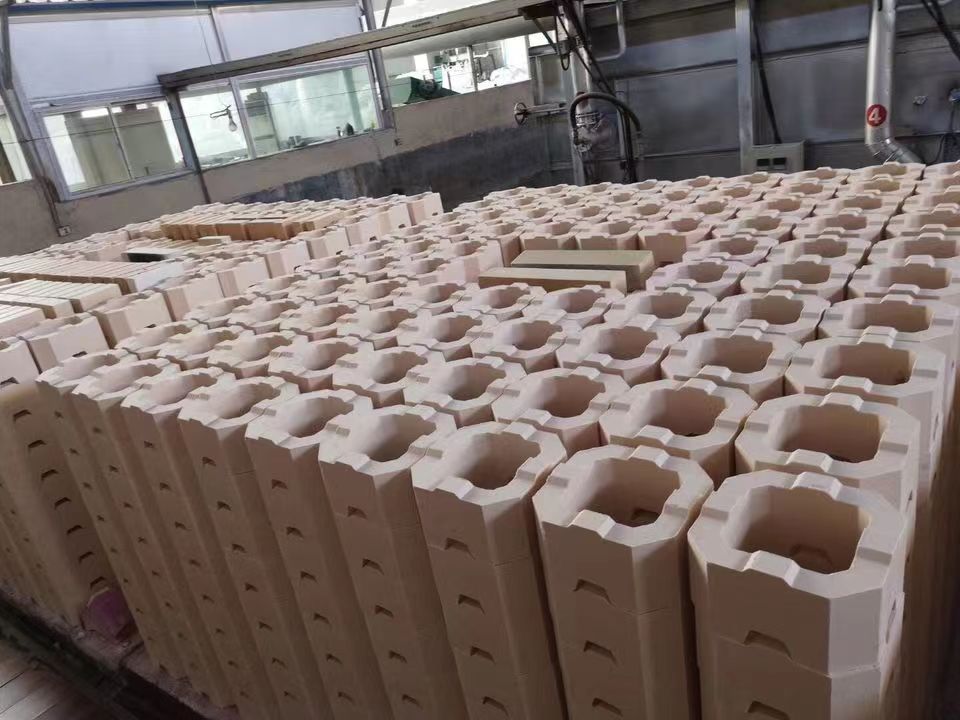White Zirconia Corundum Brick for Reheating Furnace in Steel Making Henan Refractory