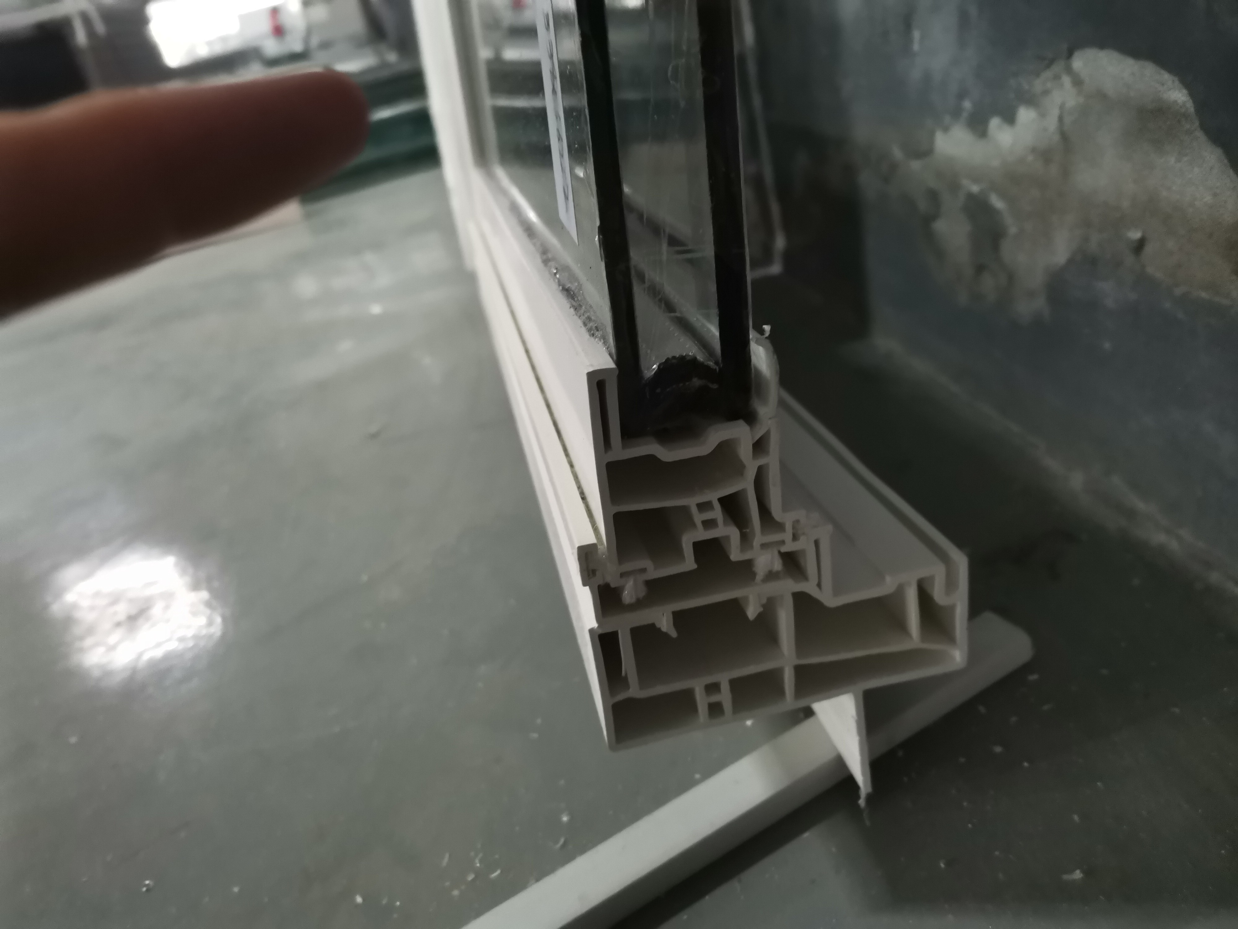 Windproof White UPVC Single Hung Window With Grill And Mesh