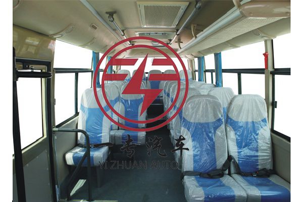 7.00R16LT Tires and Air-Conditioned Business Luxury Dongfeng 24-40 Seat Medium Tourism Bus