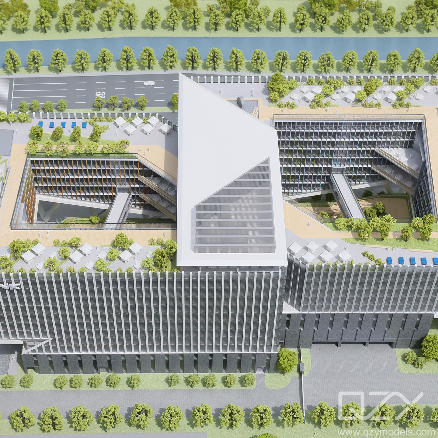 KPF-1/300 TP-LINK Hangzhou Headquaters Model Miniature Architectural Models