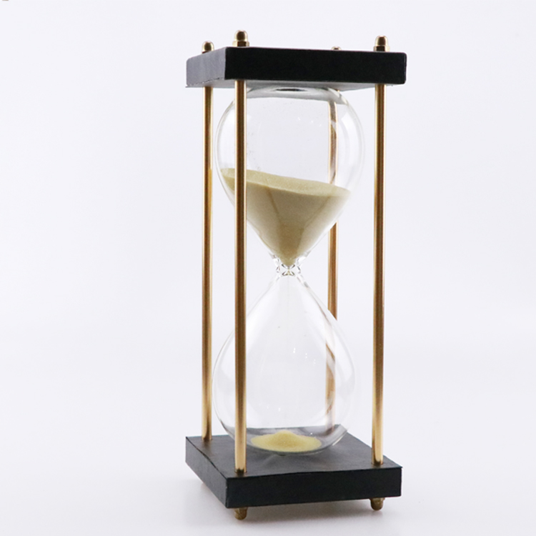 Four Pillar Wooden Hourglass Egg Timer 15 Minute 25 Minute Color Customized