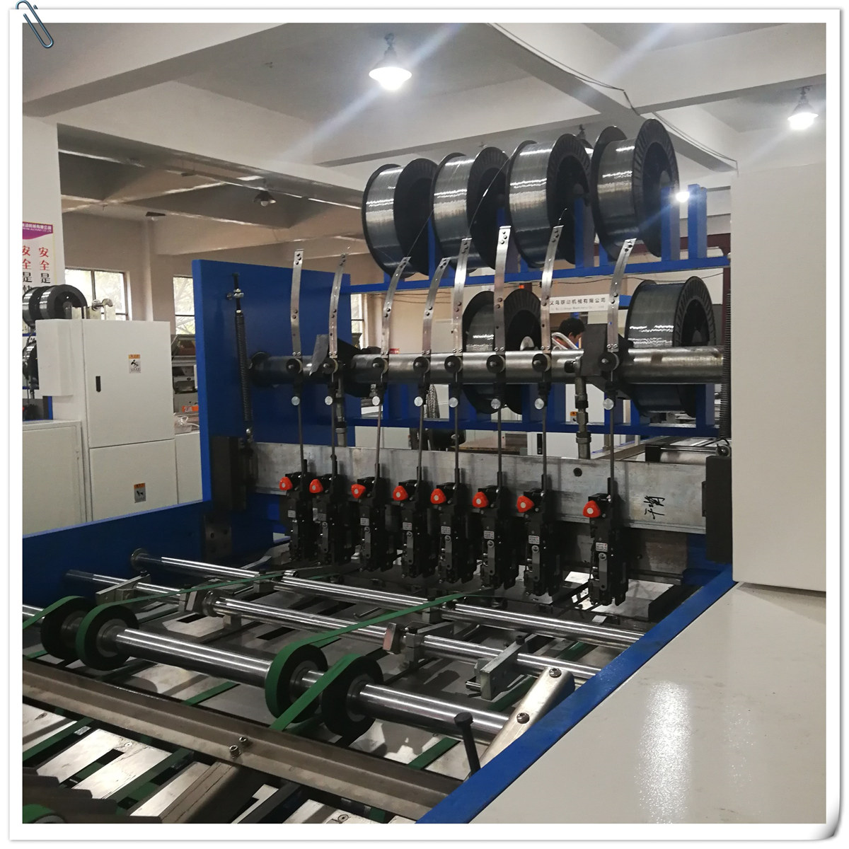 Durable and Long-lasting LD 1050 Exercise Book Making Machine with 1000 mm Width