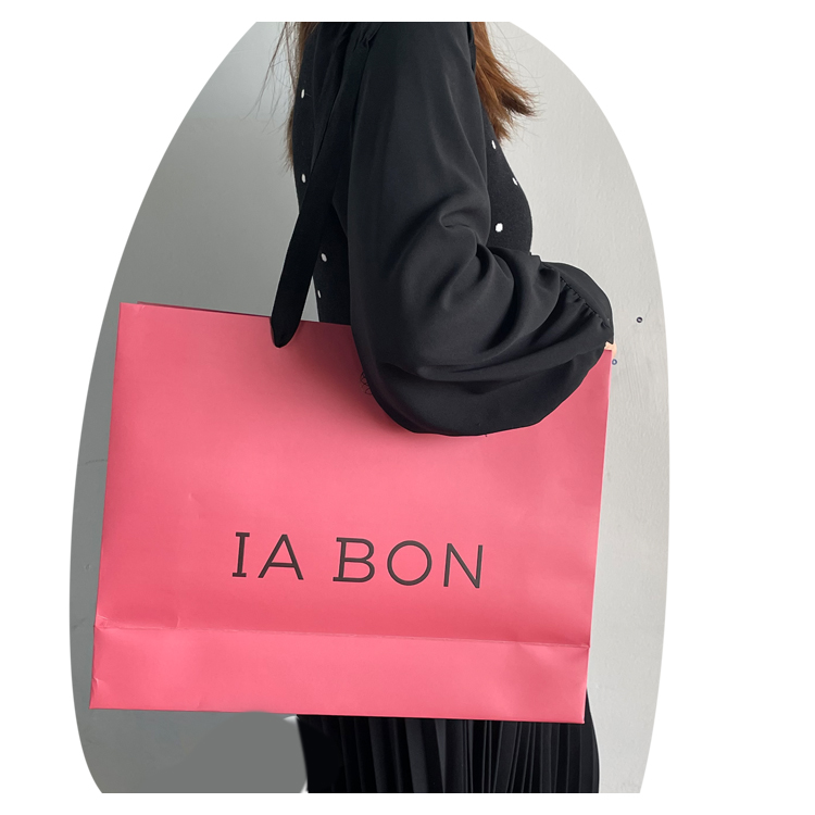 Black Luxury Custom Printed Paper Bag With Handle Eco Friendly Biodegradable