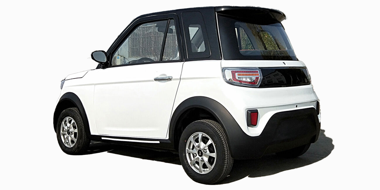 2023 Solar Mini Car for Adults Compact and Environmentally Friendly Electric Vehicle