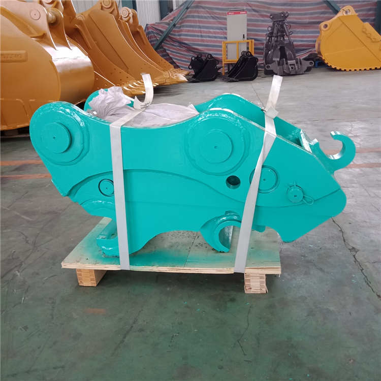 Q345B NM400 Q690 Excavator Attachments OEM Hydraulic Excavator Quick Coupler