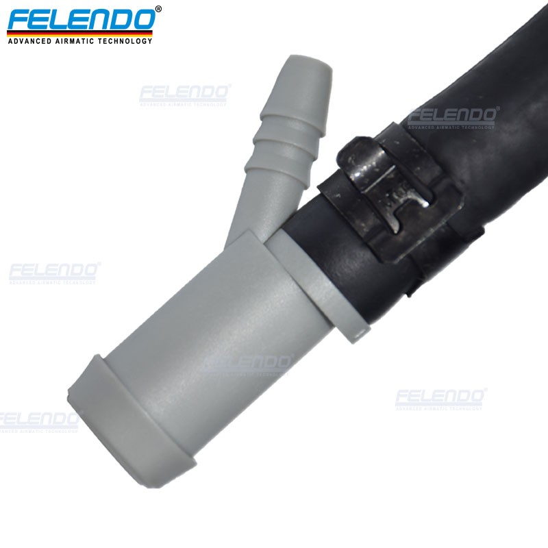 Auto Spare Parts Thermostat Water Outlet Hose for Land Rover Discovery 4 OE LR045238