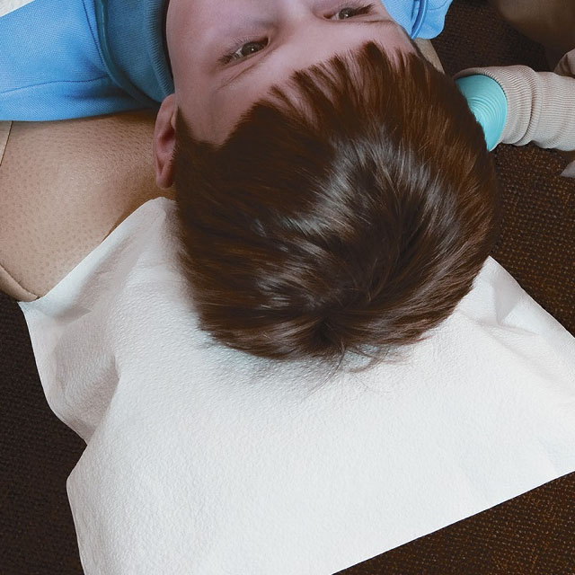 Medical Disposable White Tissue paper + PE film laminated Headrest Cover For Dental