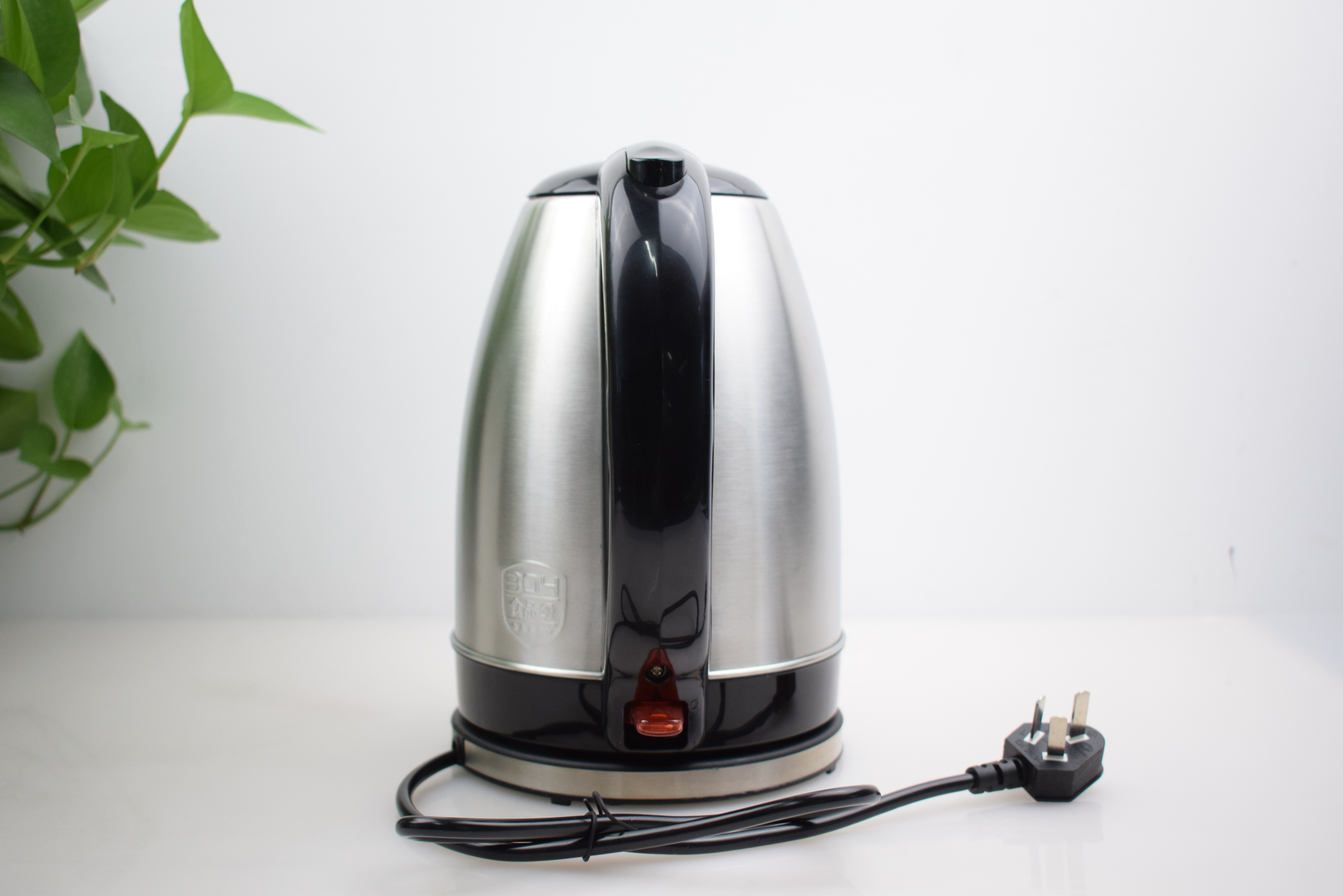 1.8L Metal Electric Tea Kettle 1800W High Power Electric Hot Water Kettle