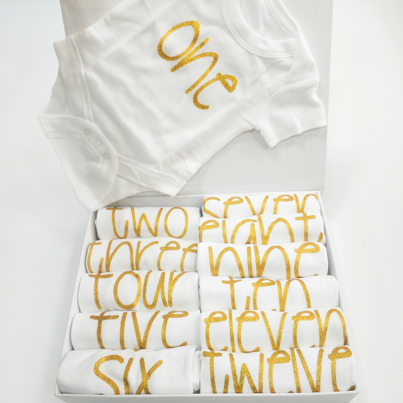 Summer Unisex 100% Cotton Round Collar Bodysuit Baby Clothes Romper with Gold Printing