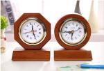 Digital Type Wooden Alarm Clock Home Decoration Use in 185*185*35mm Size