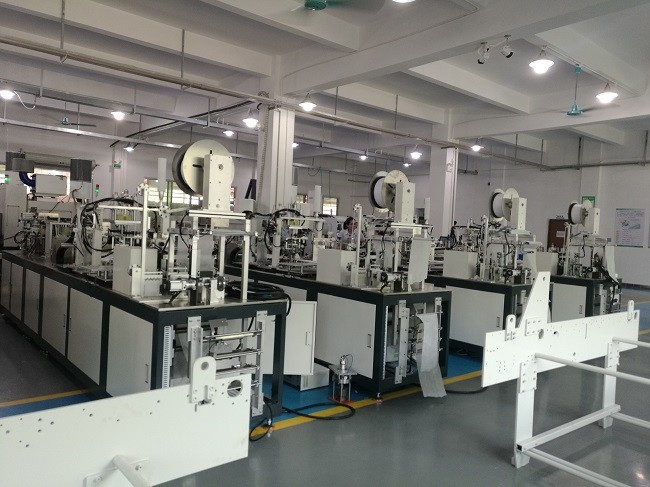 Disposable 40pcs / Min N95 Mask Manufacturing Machine