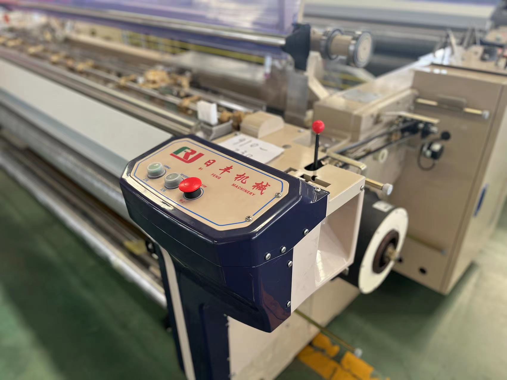 Double Feeder Water Jet Loom Machine Fiber Fabric 1000 RPM Loom Textile Machine