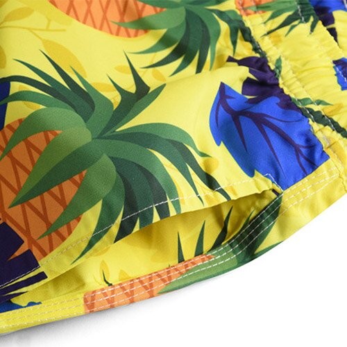 OEM maufactory New Summer Beach Pants Men'S Loose Yellow Shorts Youth Thin Model