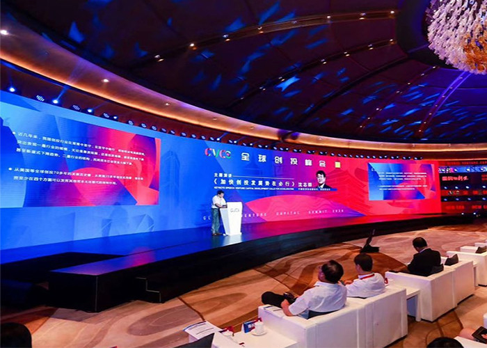 P2.97 Large Full Color LED Display Outdoor Movie Screen Rental With Processor