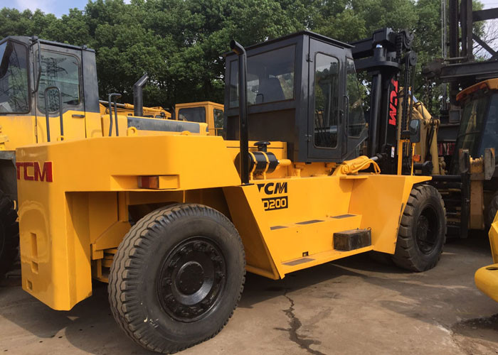 Second Hand Forklift TCM FD200 Capacity 20T Original Made In Japan