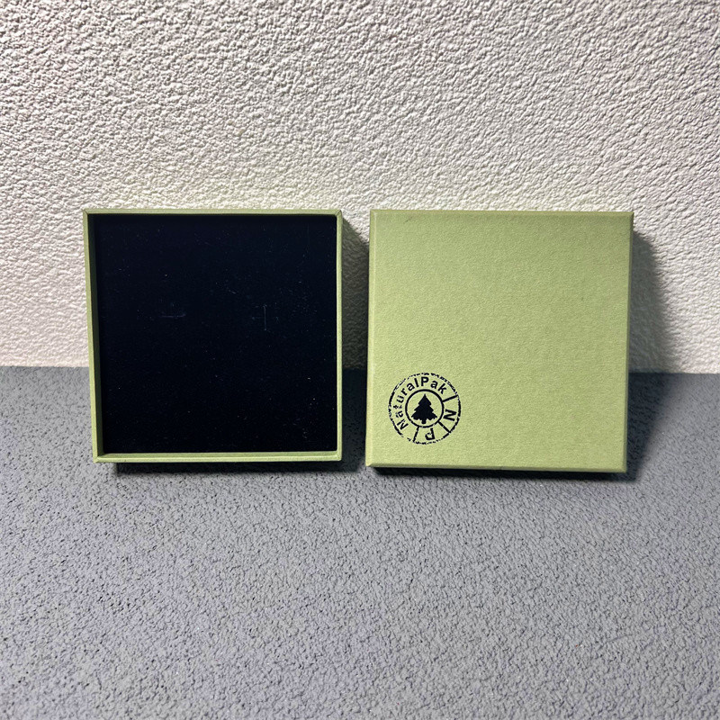 Logo Printed Paper Cardboard Jewelry Gift Packaging Boxes Custom Luxury Jewellery Storage Wedding Ring Earring Box