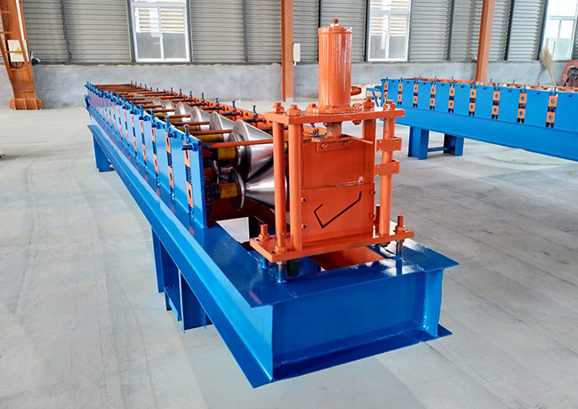 Right Angle Steel Profile Roll Forming Machine Weight 2.1 T With Hydraulic Cutter